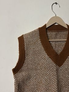 women&#39;s sweater vest