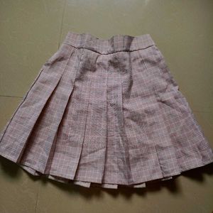 cute pink and brown mini skirt combo