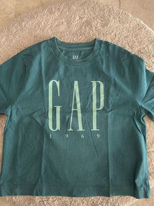 GAP Green Graphic Tee