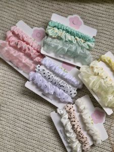 Women Scrunchies Set