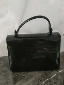 Chic Black Handbag