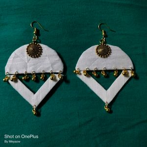 New white earrings