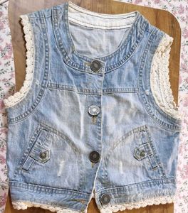 Y2k Lace Vest