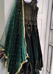 💚Green valvet siroski gown 🔥 mehendi dress party
