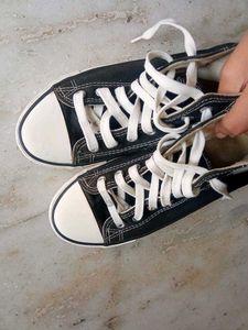 Converse Like Shoes