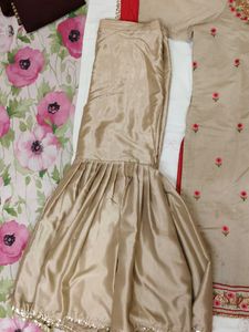 Elegant Embroidered Kurta Set With Garara