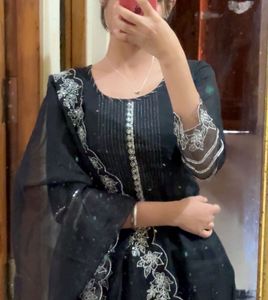 Elegant Black Salwar Kameez Suit