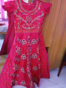 Elegant Pink Ethnic Gown
