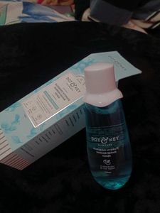 Dot n key face toner for dry skin