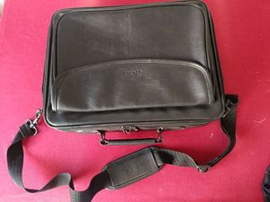 Targus Laptop+office leather Bag Good condition