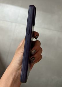 Silicon iPhone 14 Cover📱