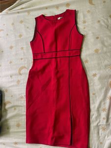 Chic Red Sheath Dress