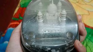 Tajmahal 30 Years Old Antic Piece