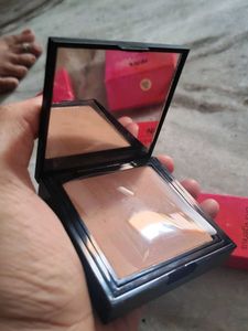 Nyka Compact