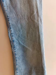 AMISU Jeans Co. Faded Jeans