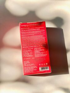 Dot&amp;key Strawberry Dew Tinted Sunscreen SPF 50 +++