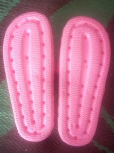Ladies And Girls Flip Flop Slippers