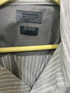 Striped Men&#39;s Shirt