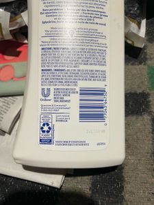 St Ives Soothing Body Lotion 600 mL