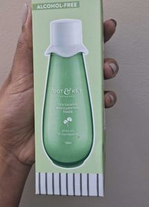 Dot & Key Cica Calming Toner