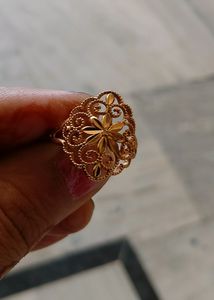 Vintage Floral Filigree Gold Ring