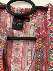 Multi coloured Shrug