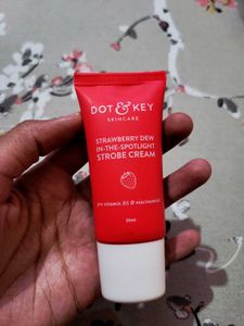 Strawberry Strobe Cream