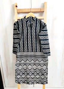 Striped Black & White print kurti size-