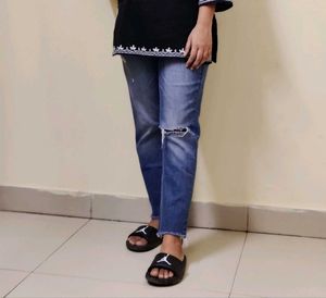 Banana Republic Distressed Jeans - Size 30