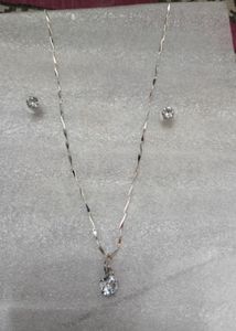 small pandent with earrings