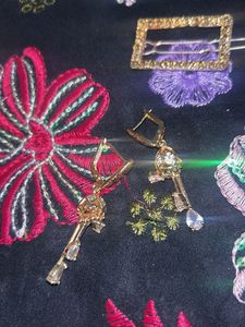 Gold Tone Earrings &amp; Hair Clip