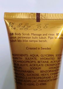 MILK &amp; HONEY SUGAR SCRUB 75g