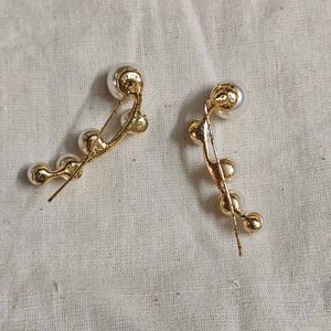 Pipa Bella Pearl Earrings