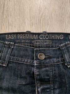 Ma2479 Easy jeans waist 30 inches