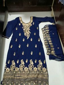 Bulu Kurti With Dupatta