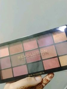 Makeup Revolution Re-loaded Newtrals 3