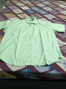 Men&#39;s Light Green Shirt