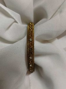 Sparkling Gold Bangle