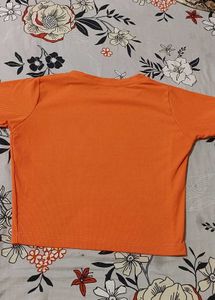 RIBBED ORANGE TOP
