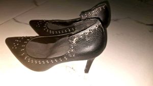 Black Stiletos on Sale