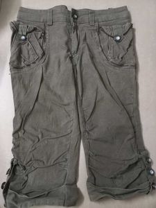 Y2K Capri Cargo Pants with Diamond Embellishments