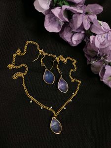 handmade Delicate Gold Necklace &amp; Earring Set