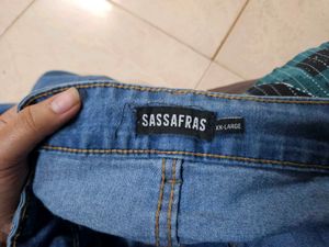Women&#39;s Blue Sassafras Slightly Ripped Jeans