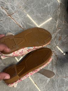 Kid Girl Slippers/ Sandals