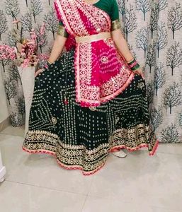 Women Very Beautiful Lehenga Choli