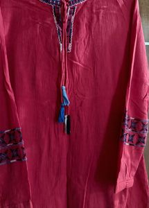 Thread Work Kurti
