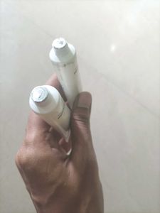 Minimalist Sunscreen And Serum.