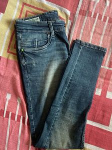 Stylish Blue Denim Jeans
