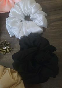5 Scrunchies, 1 Hair Bow (With Free Ring)