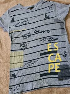 Graphic Print Tee